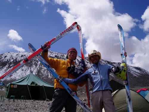 mustag_ata_ski